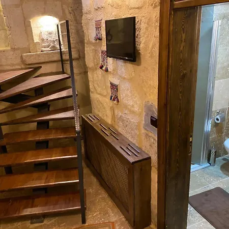 מלון Cave אורגופ